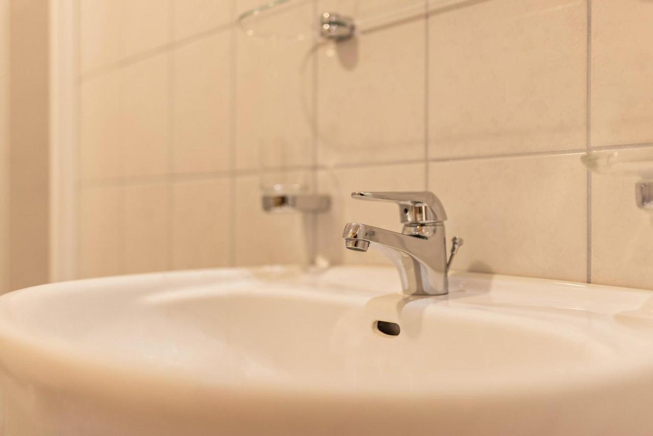 Lettnerhof Bnb Wohnung 5 Монгуельфо Екстер'єр фото